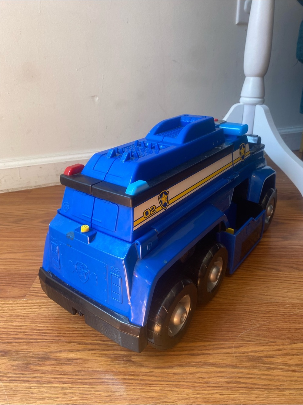 Paw Patrol Blue Police Rescue Truck Toy with Red & Blue Lightbar - Picture 5 of 6